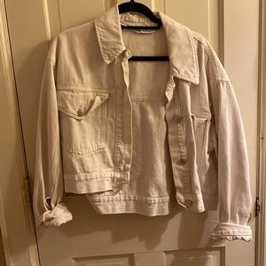 Cropped denim jacket